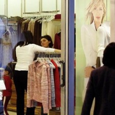 Confesercenti: commercio, i piccoli ancora non agganciano la ripresina. Cresce il gap con la grande distribuzione