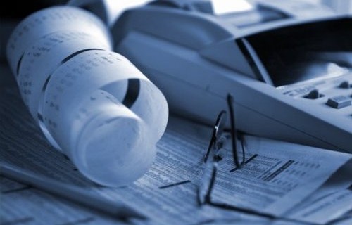 Fisco, Confesercenti: “Il basso reddito medio dei commercianti conferma le difficoltà del settore”