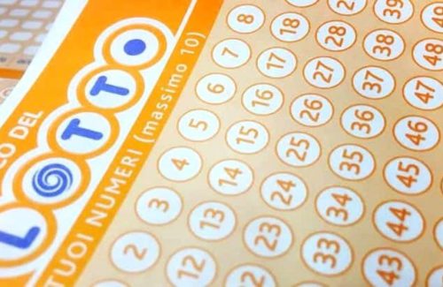 Giochi, Assotabaccai: “Inaccettabile il taglio del 15% dell’aggio su lotto e gratta-e-vinci”