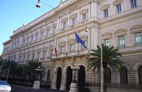 Bankitalia: “Con il calo del Pil altri 2.800 fallimenti di imprese entro il 2022. A questi potrebbero aggiungersene altri 3.700 ‘mancanti’ del 2020”