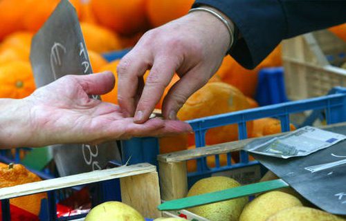 Mercati, niente canone di occupazione del suolo pubblico fino al prossimo 31 marzo