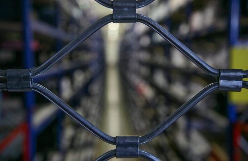 Covid, non solo chiusure. Confesercenti: “Con la pandemia crollano le nascite di nuove imprese, -75mila in 18 mesi”