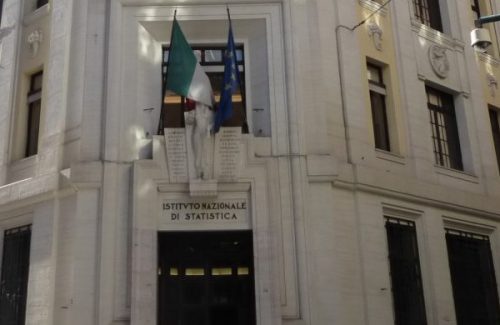 Lavoro, Istat: “A settembre giù la disoccupazione, ma cresce per i giovani”