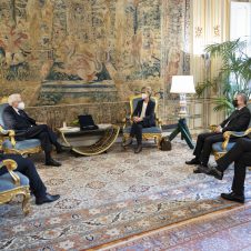 Il presidente Mattarella ha ricevuto una delegazione di Confesercenti in occasione del 50° anniversario della fondazione dell’associazione