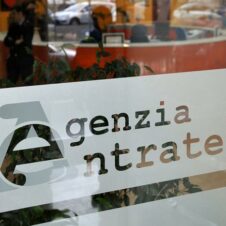 Istat: sale la pressione fiscale, nel secondo trimestre 2022 è arrivata al 42,4%