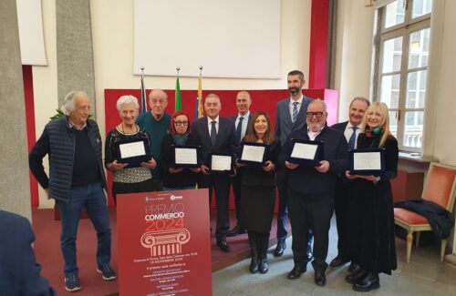 Premio al Commercio 2024, questa mattina in Comune la consegna ai sei vincitori della quinta edizione