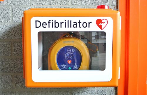 Defibrillatori nei rifugi alpini, Agrap-Confesercenti: “La Regione ha dato il via al nostro progetto, le strutture presidio essenziale di sicurezza”