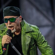 Turismo, Confesercenti: “Vasco riempie gli alberghi a Torino: nel week end del 2 giugno stanze occupate al 90% nelle strutture cittadine”. Il presidente Banchieri: “Ricadute positive anche su bar, ristoranti e negozi”
