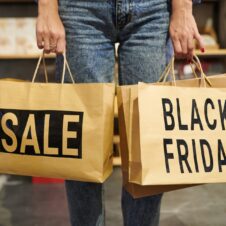 Black Friday, Confesercenti: “L’indagine Ue conferma le distorsioni che avevamo già segnalato all’Autorità garante. Necessario intervenire su pratiche che alterano la concorrenza”